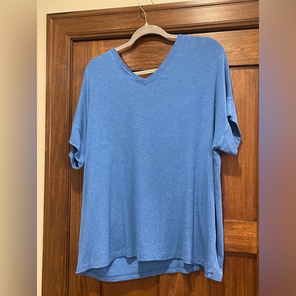 Cabi “The Blues” top #5819 size medium - Picture 3 of 4
